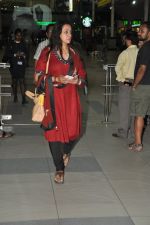 Hema Malini snapped at airport in Mumbai on 10th Nov 2014